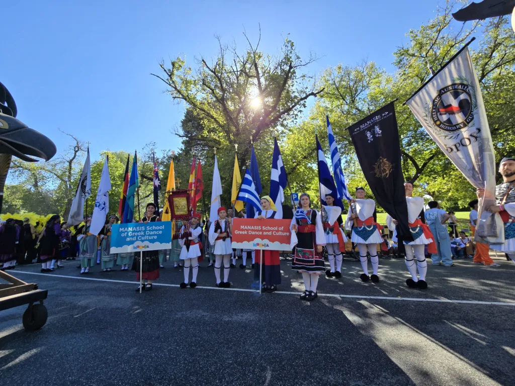 moomba parade manasis