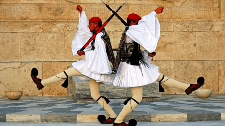 Evzones to visit the Greek Community Home for the Aged in Earlwood