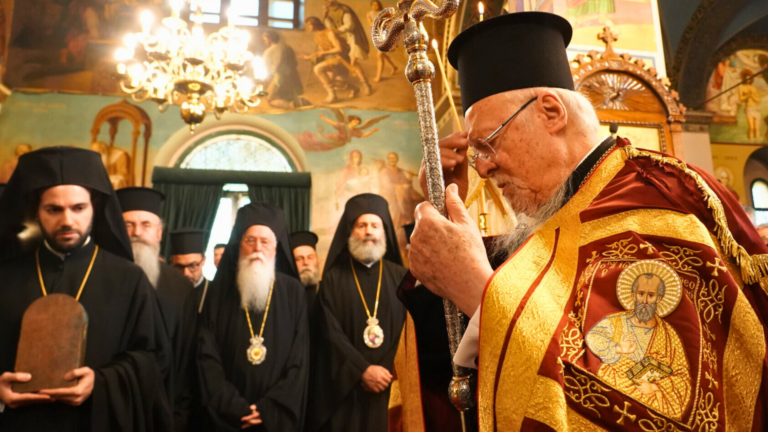 150th anniversary Liturgy in Kolonaki attended by Archbishop Makarios of Australia