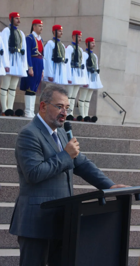 evzones at anzac hyde park memorial