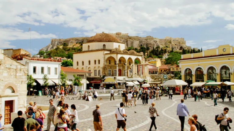 Athens ranks among top cities for remote work and vacation