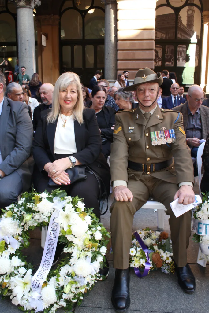 battle of crete wreath laying in sydney martin place