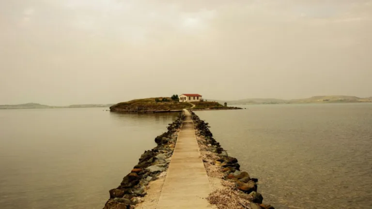 Greece’s island communities face population crisis