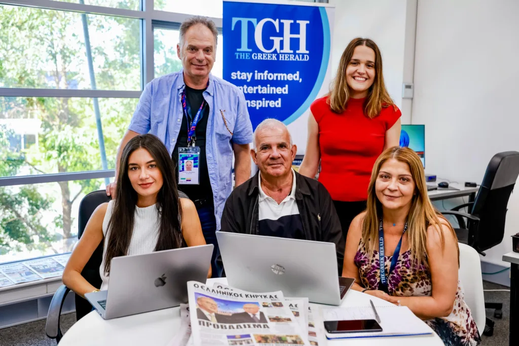 the greek herald team