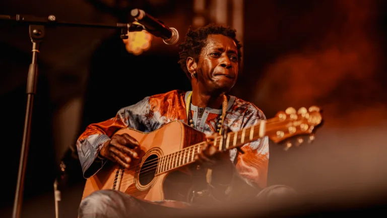 Kindred souls: West African blues meet Greek rebetiko