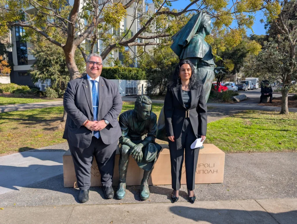 Lee Tarlamis MP and Greek Consul General Dimitra Georgantzoglou