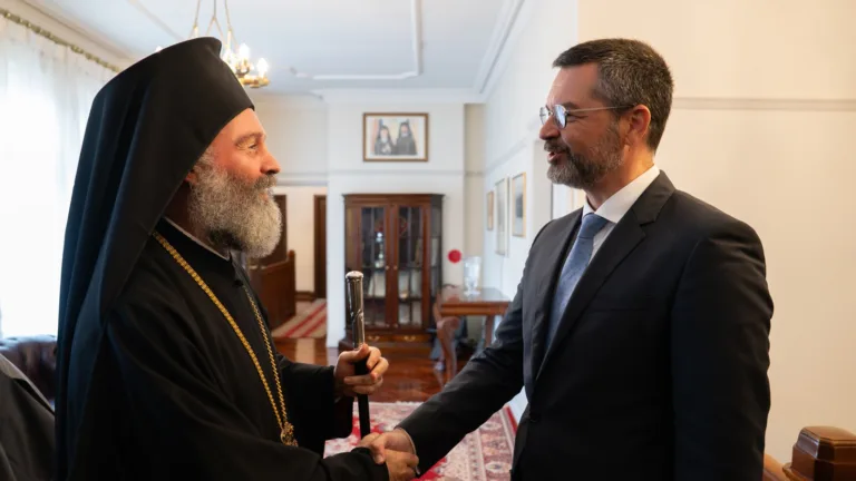 New Consul General of Greece in Sydney welcomed by Archbishop Makarios
