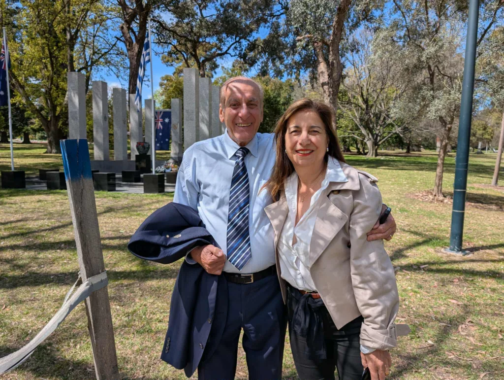 Greek passerby from Mildura, Maria Maria Moisidis Robinson, saw Greek flags and asked Steve Kyritsis for more information.
