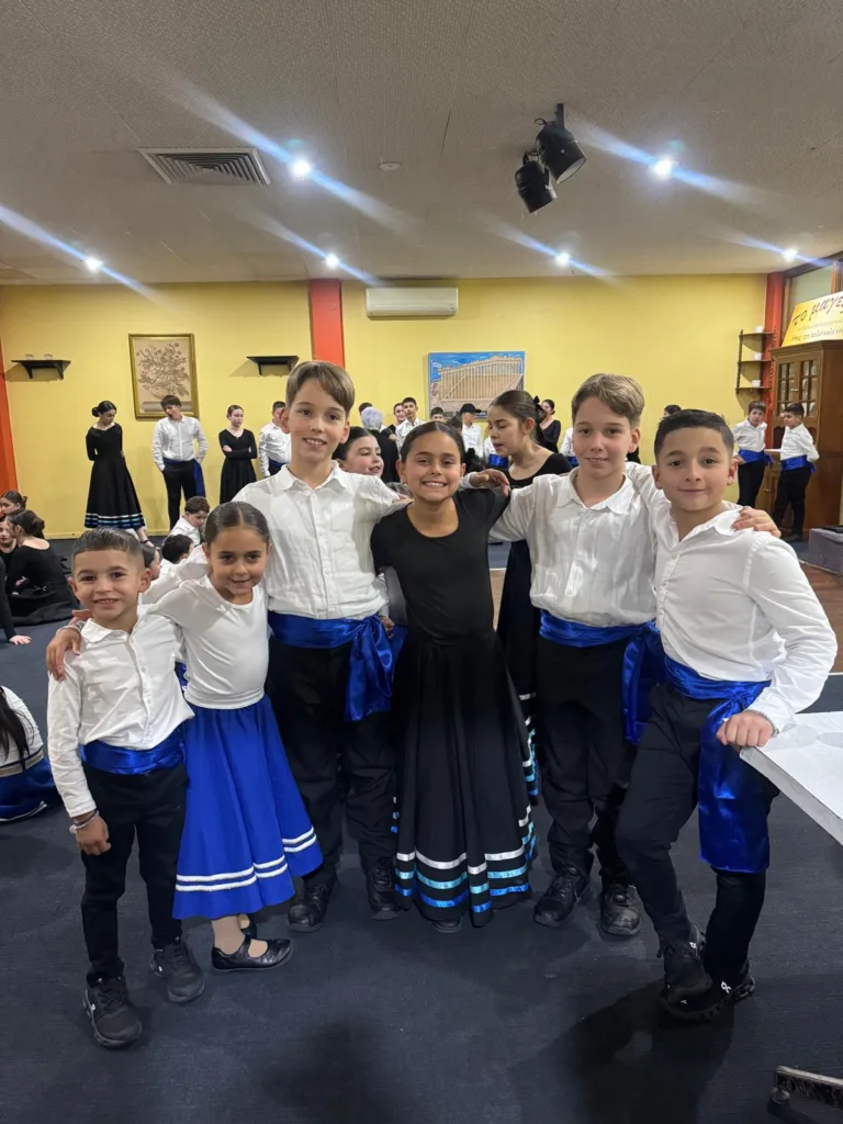 Greek Dancing-6