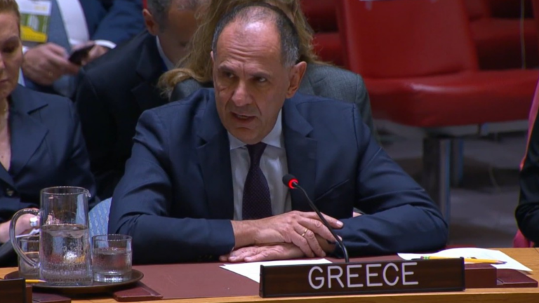 Greece holds back on Palestinian state recognition