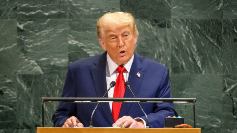 Trump singles out Greece in UN speech on migration