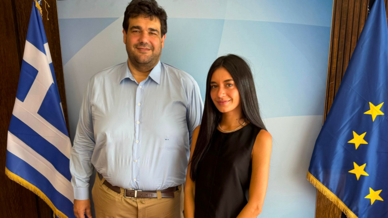 Minister Theodoros Livanios meets Dimitra Skalkos to discuss Gov.gr and diaspora voting