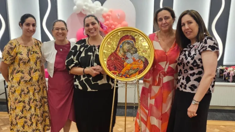 Greek Orthodox community in Liverpool raises $20,000 for McGrath Foundation