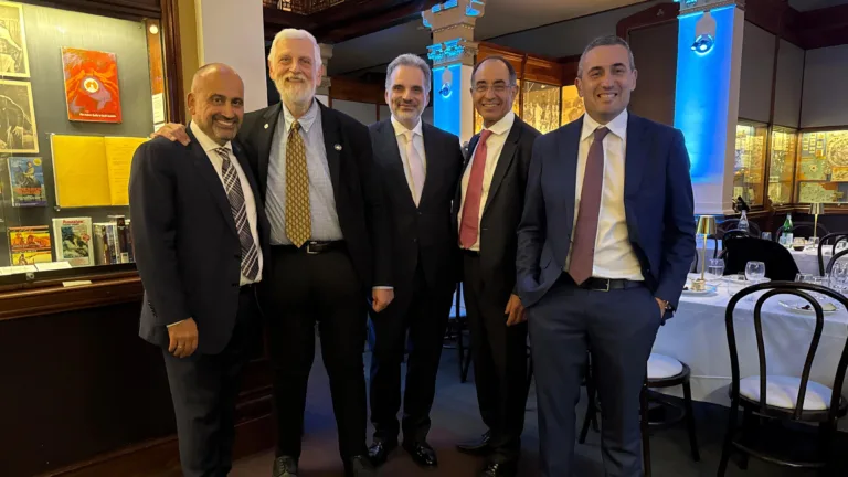 From Athens to Adelaide: Hellenic bonds strengthened at dinner for Loverdos
