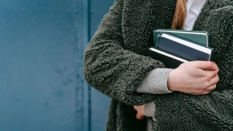 Greece to deregister 285,000 inactive university students