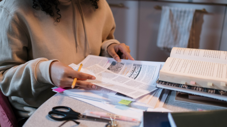 How young Greek Australians can manage stress before final Year 12 exams