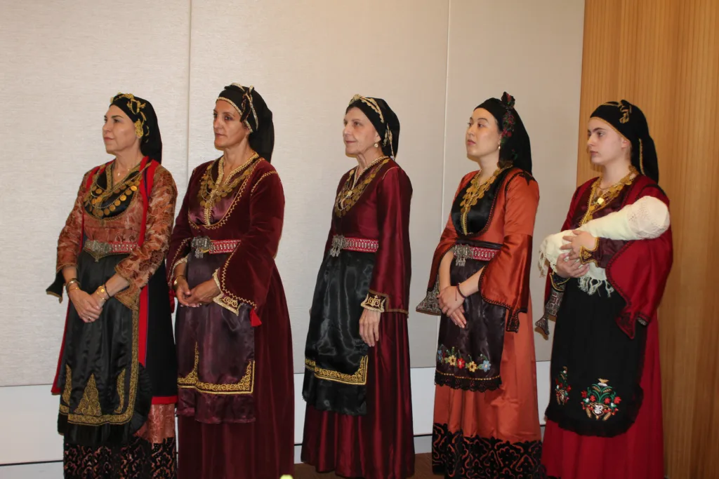 hellenic lyceum of sydney wwii heroines
