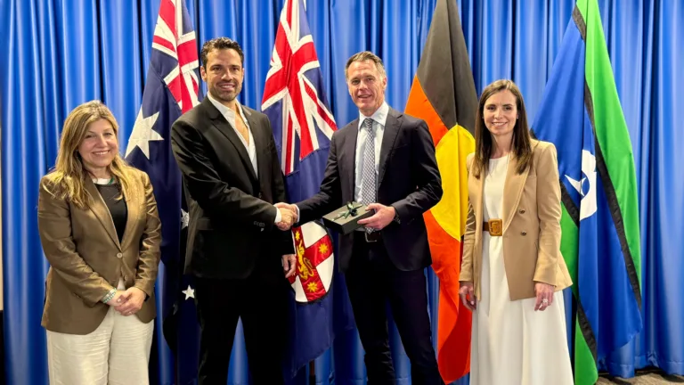 Konstantinos Argiros meets NSW Premier after sold-out Opera House performances