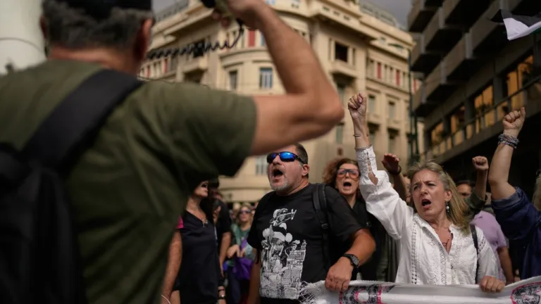 Controversial 13-hour workday law passes in Greece amid protests