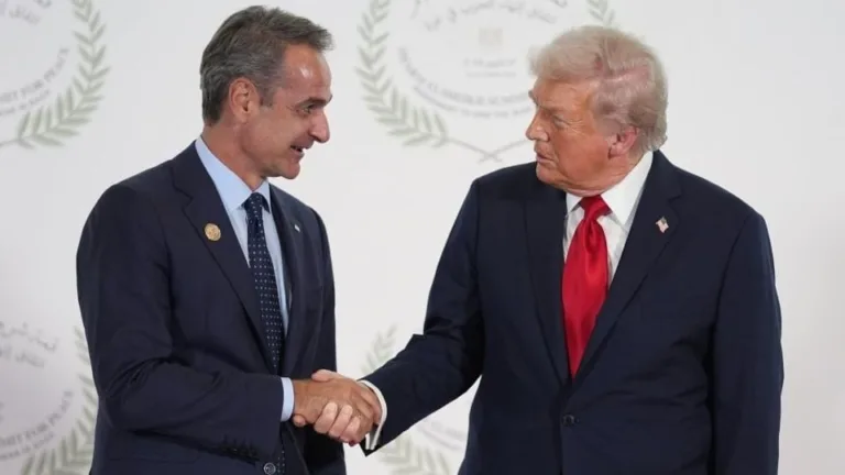 Mitsotakis hails ‘historic day’ as he joins Trump at Gaza Peace Summit in Egypt