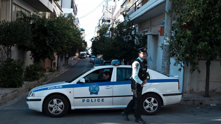 Government launches major crackdown on organised crime in Crete after deadly shooting