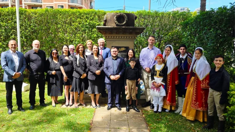 Wreath-laying in Sydney pays tribute to the fallen of the Arkadi Monastery Holocaust