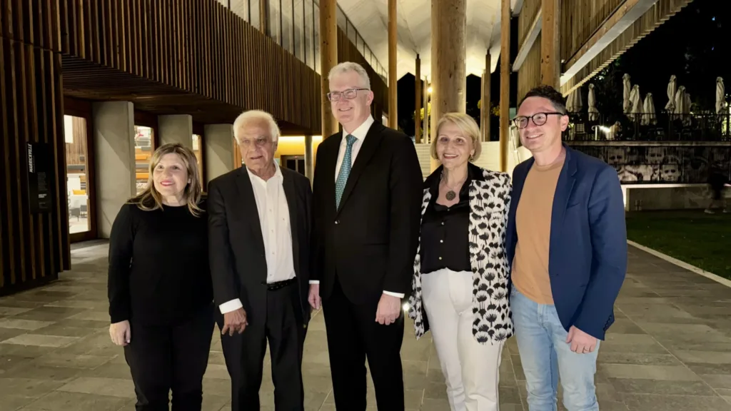 (L-R): NSW Minister for Industrial Relations, Sophie Cotsis MP, GOCNSW President Harry Danalis, Federal Minister for the Arts, Tony Burke MP, Greek Festival of Sydney Chair and GOCNSW Vice President, Nia Karteris, and Deputy Mayor of the Inner West, Councillor Matt Howard.
