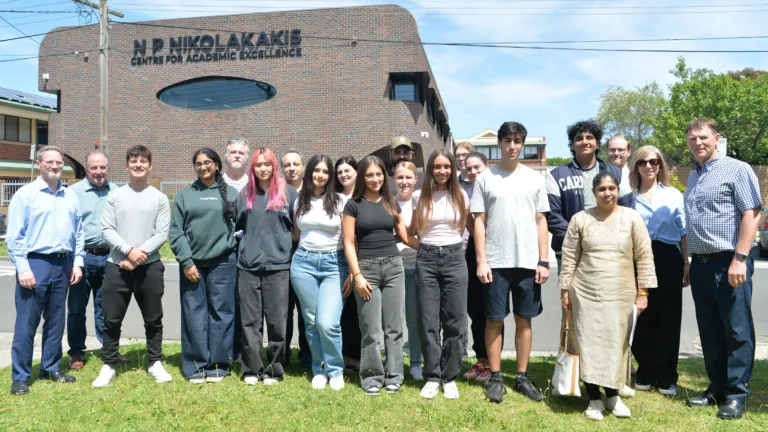 Best results in 21 years: Oakleigh Grammar celebrates VCE top performers