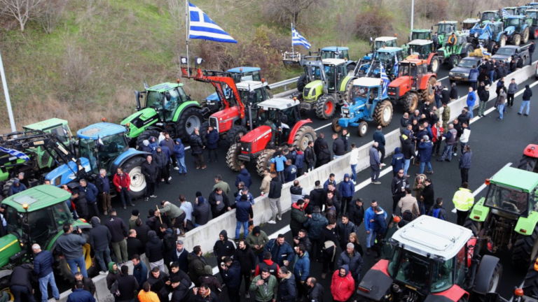 Greek farmers step up blockades as aid delays persist
