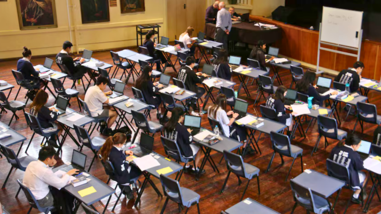 Victorian year 12 students receive VCE results as record cohort graduates