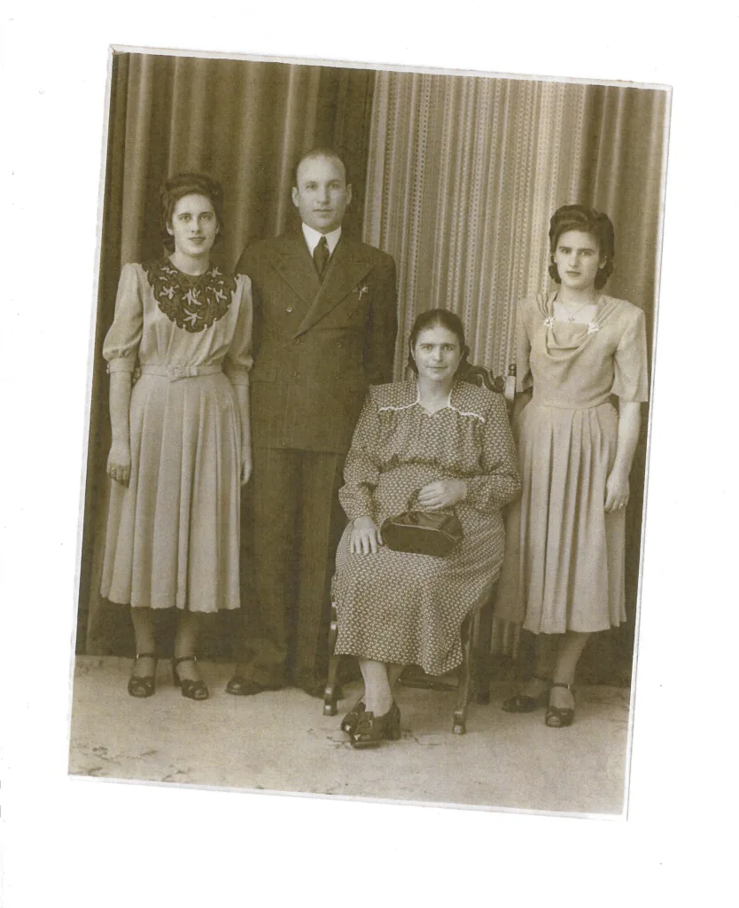 MARIA, UNCLE GEORGE (Papou's brother), ELENI (our Grandmother), Aunt ROSIE