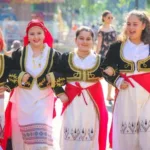 Darwin-Greek-GleNTi-Photo-Glenn-Campbell