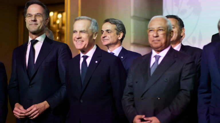 Mitsotakis reaffirms support for Ukraine but rules out Greek troops