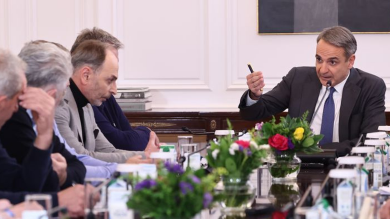 Greek Prime Minister holds talks with farmers amid ongoing protests
