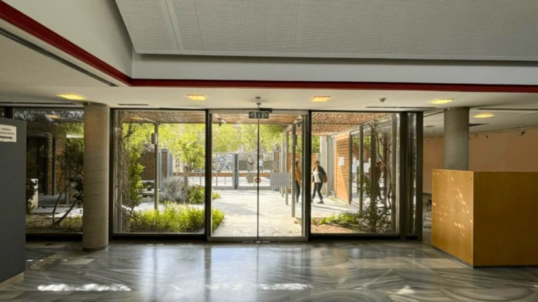 Acropolis visitor services to be upgraded with reuse of nearby properties
