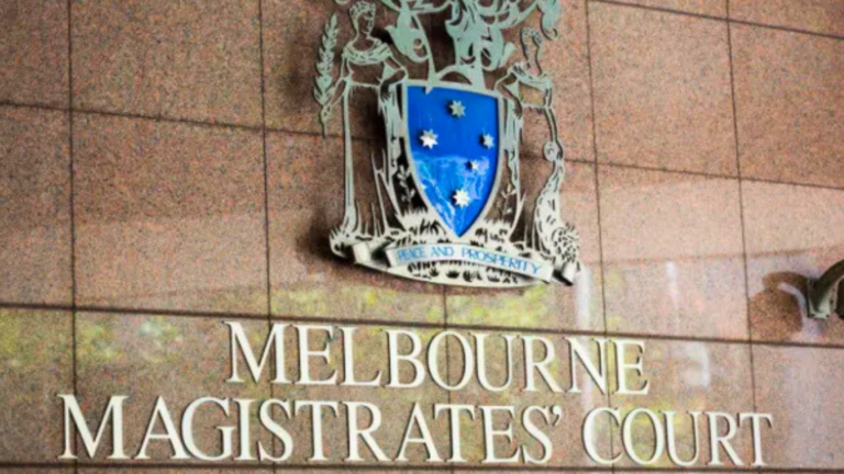 Meletsis and Dimopoulos named in corruption case against ex-detective