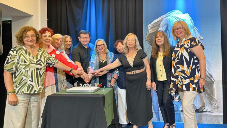 Heliades welcomes 2026 with Vasilopita celebration at Greek Centre
