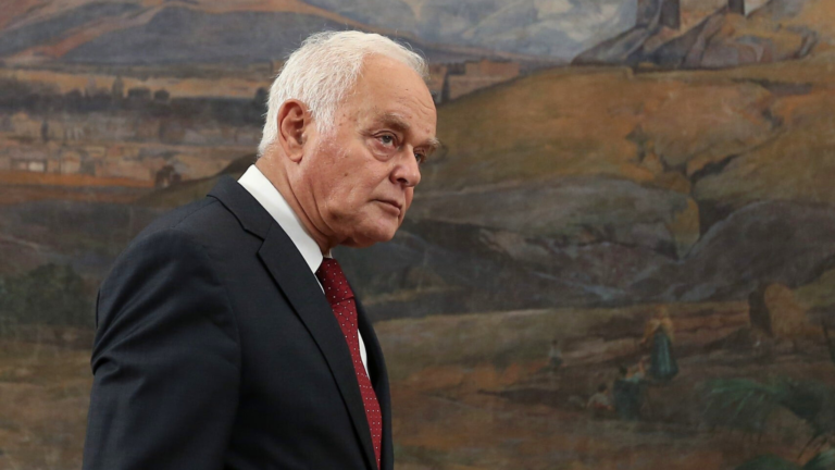 Greek constitutional law giant Antonis Manitakis dies aged 82