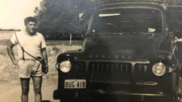 Geelong Greek community mourns business icon John Bourdamis