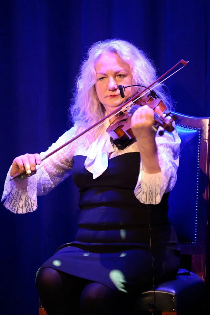 estudiantina of melbourne ta nisia album launch (9)