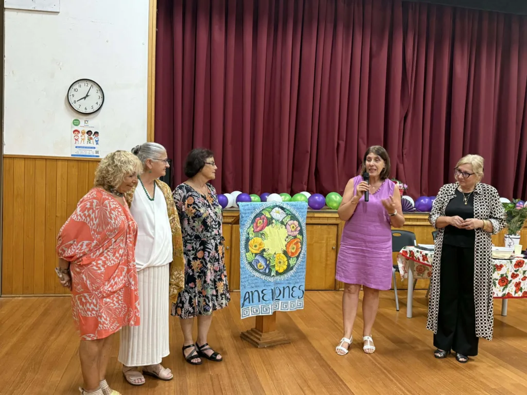 Eva Karpetis, Voula Psaroudis, Maro Kalifatidis, President Nola Radiotis and Dr. Helen Kalaboukas