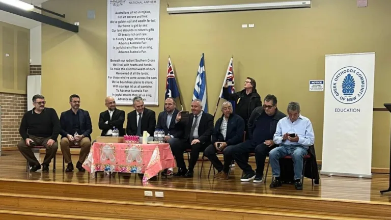 Greek MPs witness next generation of Hellenism at GOCNSW Saturday School