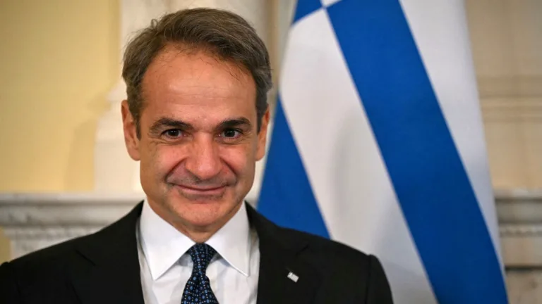 Greek Prime Minister cancels Australia visit amid Middle East tensions