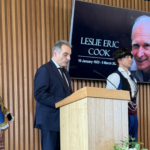 Les Cook