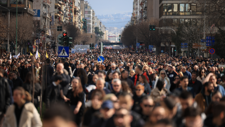 Greeks rally for Tempi train crash victims ahead of trial