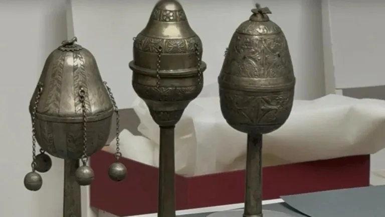 Poland returns 91 Nazi-looted Greek Jewish artefacts to Greece