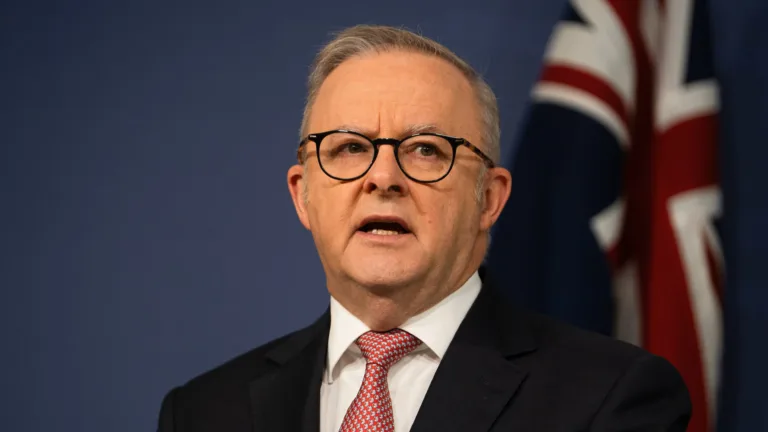 Albanese announces military support for Gulf states amid Iranian attacks