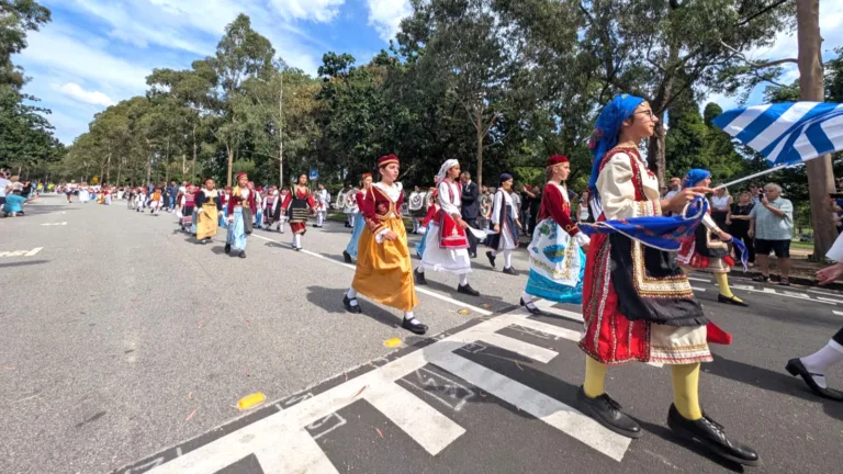 Under a blazing sun, Melbourne’s Greeks show up for Independence Day in thousands