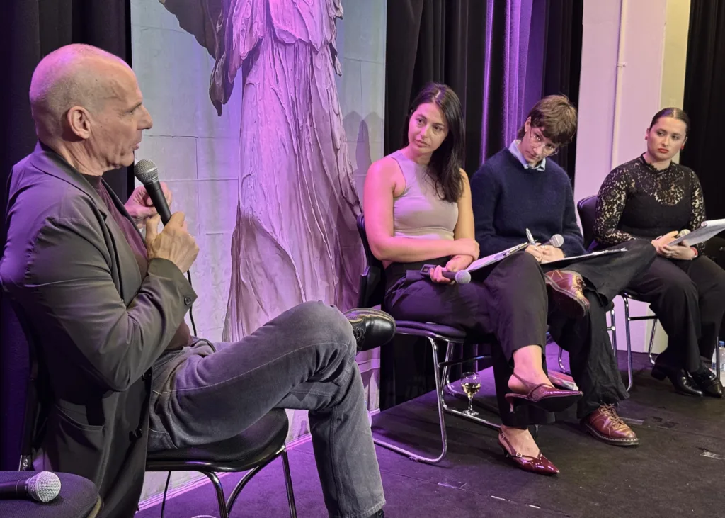 varoufakis greek centre