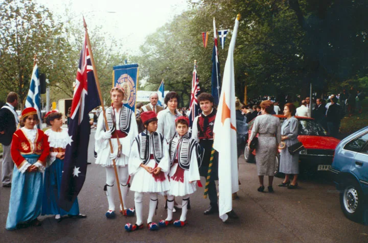Cypriot and Greek Australian children at Melbourne’s Shrine of Remembrance in 1989 reflecting enduring Greek-Cypriot solidarity